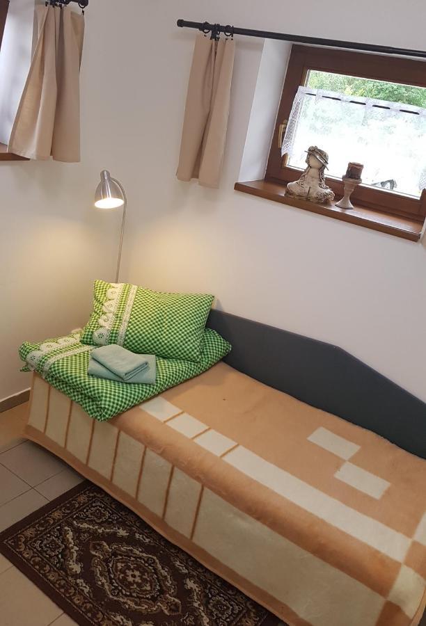 Na Samote U Lesa -Rasovna Apartment Msecke Zehrovice Exterior photo